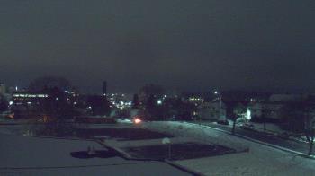 Weather camera view of Heights Murray ES.