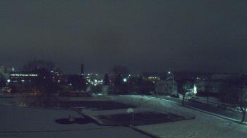 Weather camera view of Heights Murray ES.