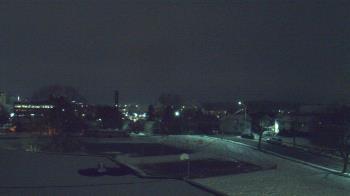 Weather camera view of Heights Murray ES.