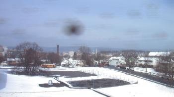 Weather camera view of Heights Murray ES.
