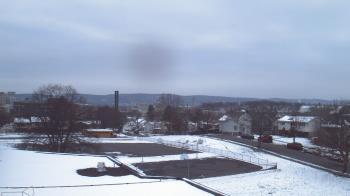 Weather camera view of Heights Murray ES.