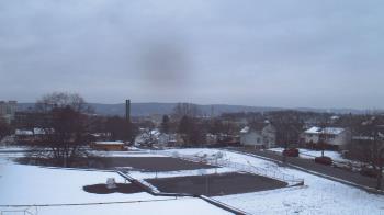 Weather camera view of Heights Murray ES.