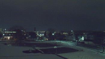 Weather camera view of Heights Murray ES.