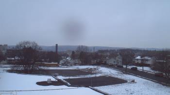 Weather camera view of Heights Murray ES.