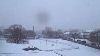 Weather camera view of Heights Murray ES.