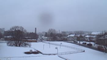 Weather camera view of Heights Murray ES.