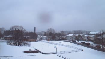Weather camera view of Heights Murray ES.