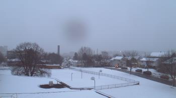 Weather camera view of Heights Murray ES.