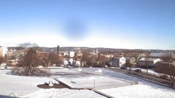 Weather camera view of Heights Murray ES.
