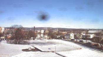 Weather camera view of Heights Murray ES.