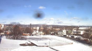 Weather camera view of Heights Murray ES.