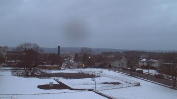 Weather camera view of Heights Murray ES.