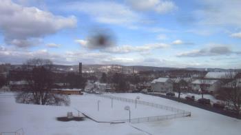 Weather camera view of Heights Murray ES.