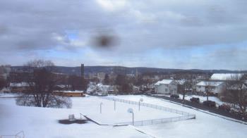 Weather camera view of Heights Murray ES.