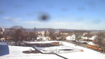 Weather camera view of Heights Murray ES.