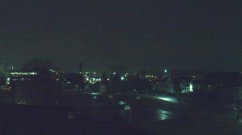 Weather camera view of Heights Murray ES.