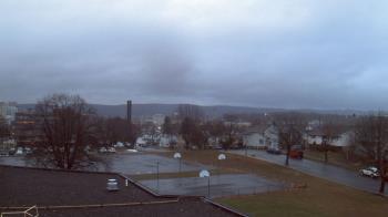 Weather camera view of Heights Murray ES.