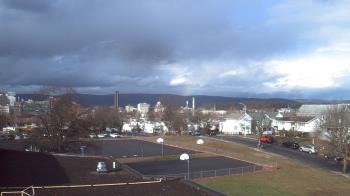 Weather camera view of Heights Murray ES.