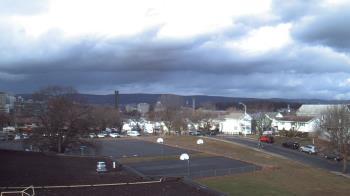 Weather camera view of Heights Murray ES.