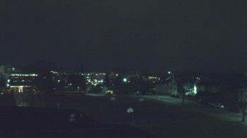 Weather camera view of Heights Murray ES.