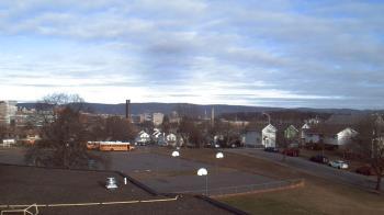 Weather camera view of Heights Murray ES.