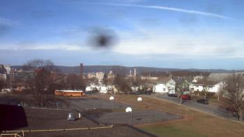 Weather camera view of Heights Murray ES.