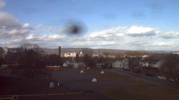 Weather camera view of Heights Murray ES.
