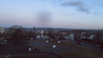 Weather camera view of Heights Murray ES.