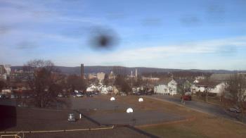 Weather camera view of Heights Murray ES.