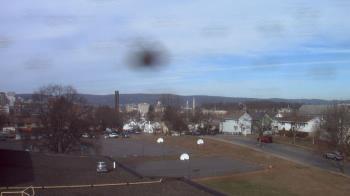Weather camera view of Heights Murray ES.