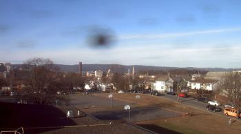 Weather camera view of Heights Murray ES.