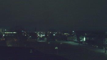 Weather camera view of Heights Murray ES.