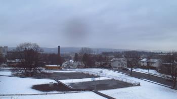 Weather camera view of Heights Murray ES.