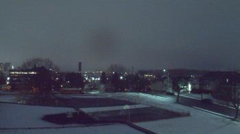 Weather camera view of Heights Murray ES.