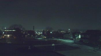 Weather camera view of Heights Murray ES.