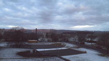 Weather camera view of Heights Murray ES.