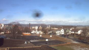 Weather camera view of Heights Murray ES.