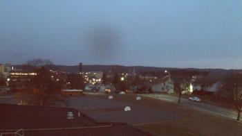 Weather camera view of Heights Murray ES.