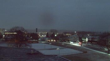 Weather camera view of Heights Murray ES.