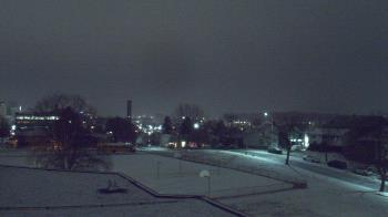 Weather camera view of Heights Murray ES.