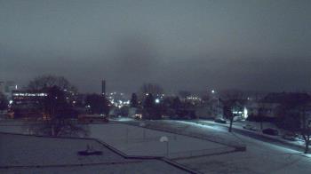 Weather camera view of Heights Murray ES.