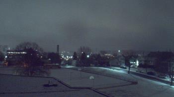 Weather camera view of Heights Murray ES.