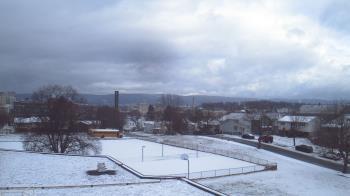 Weather camera view of Heights Murray ES.