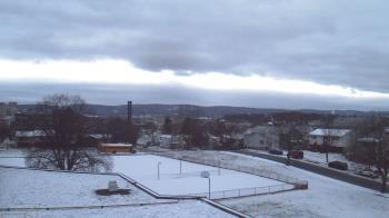 Weather camera view of Heights Murray ES.