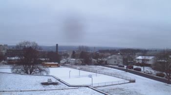 Weather camera view of Heights Murray ES.