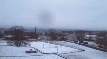 Weather camera view of Heights Murray ES.