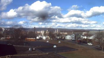 Weather camera view of Heights Murray ES.