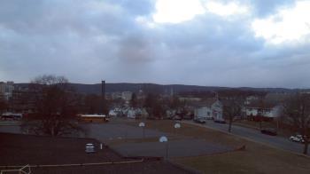 Weather camera view of Heights Murray ES.