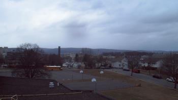 Weather camera view of Heights Murray ES.