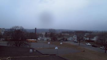Weather camera view of Heights Murray ES.